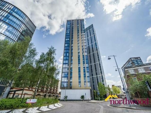 Studio for rent in Ladywood, West Midlands