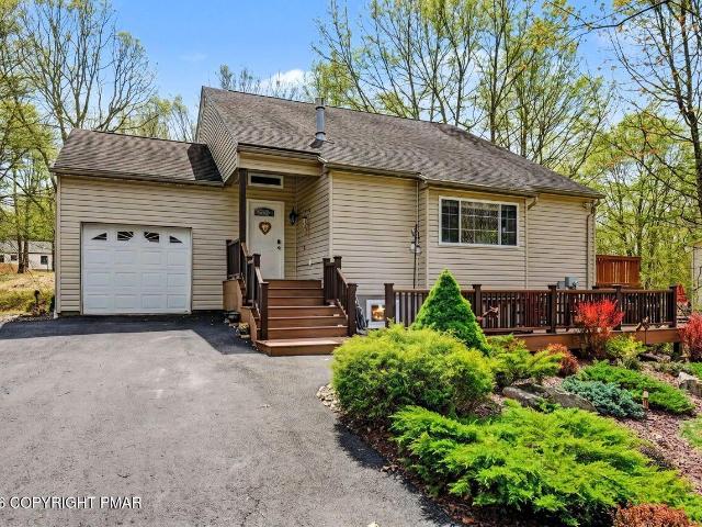 House for sale in Carbon, Pennsylvania