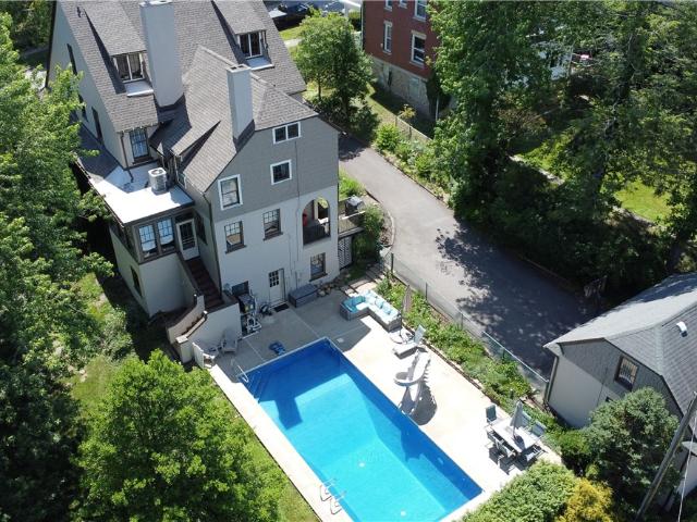 House for sale in Uniontown, Pennsylvania