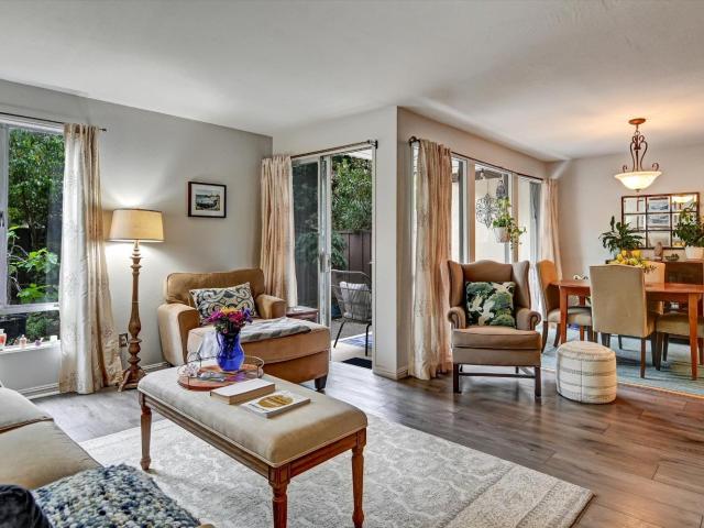 Condo for sale in San Rafael, California