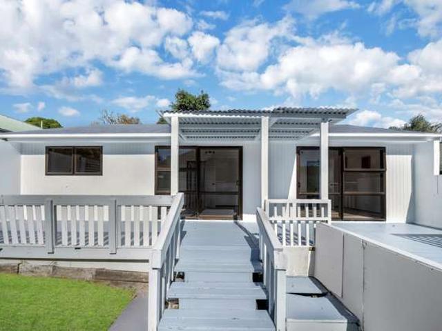 House for sale in Balmoral, Oroua County