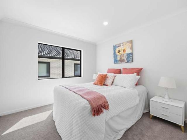 House for sale in Flat Bush, Howick