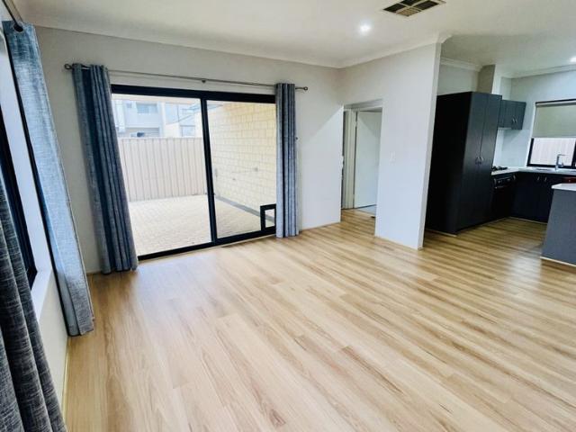 House for rent in Canning Vale, Western Australia