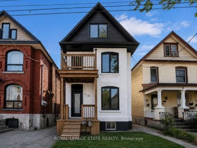 House for sale in Ancaster, Ontario