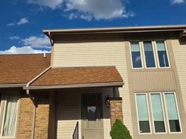 Townhouse for sale in Waterford, Michigan