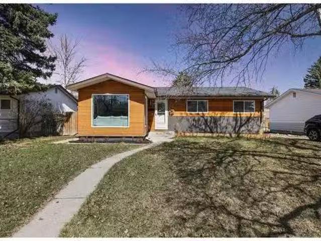 House for sale in Northwest, Alberta