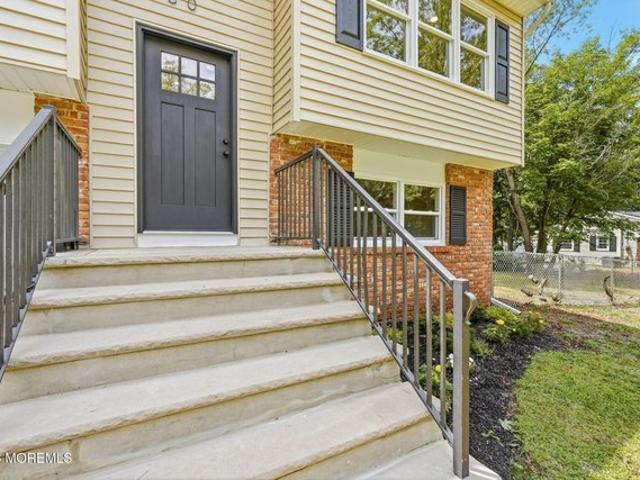 House for sale in Bayville, New Jersey