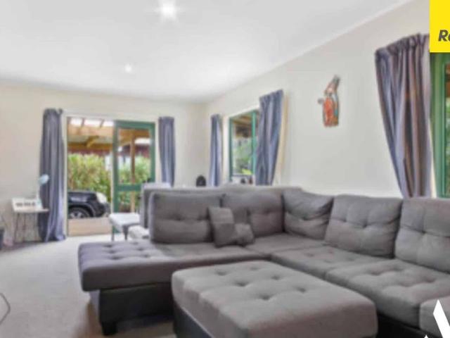 House for rent in Kelston, Oroua County
