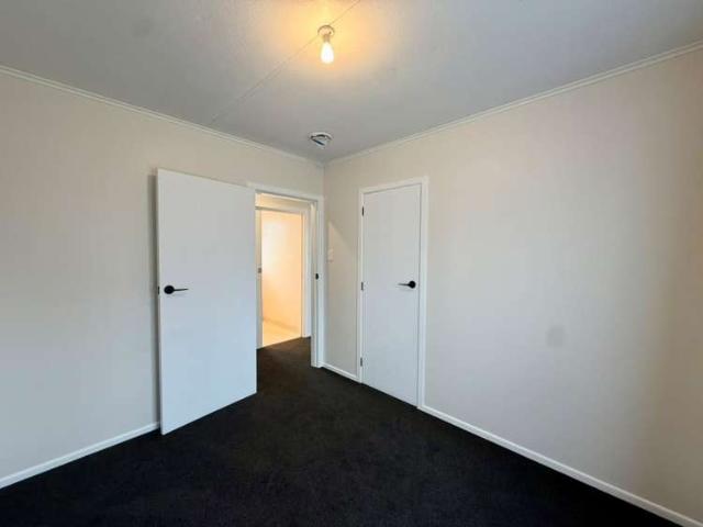 House for rent in Taranaki