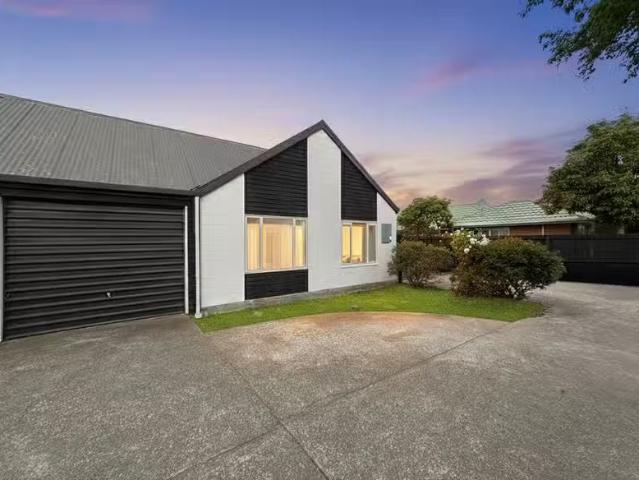 House for sale in Hillmorton, Canterbury