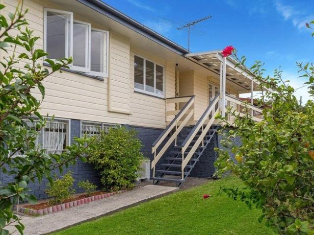 House for sale in Scarborough, Greater Brisbane