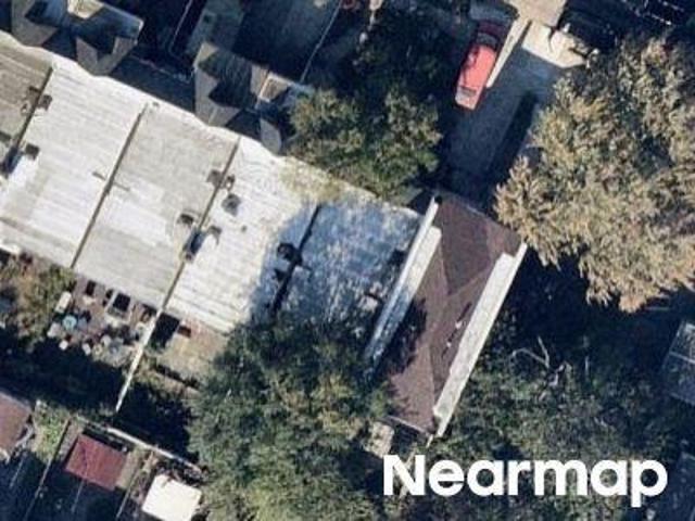 House for sale in Flushing