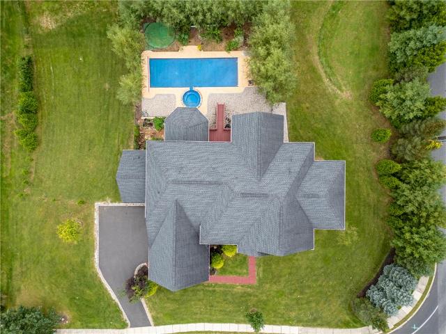 House for sale in Spring Valley, Upper Saucon