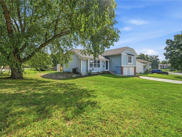 House for sale in Grandview, Missouri