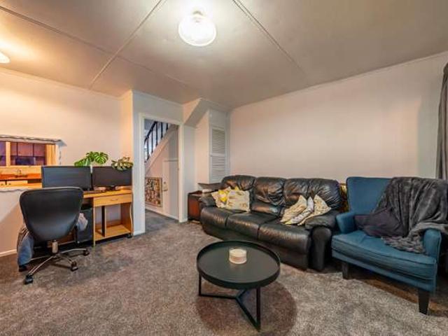 Townhouse for sale in Pauatahanui, Wellington