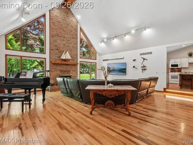 House for sale in Hamburg, Michigan