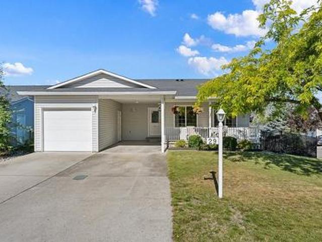House for sale in Winfield, British Columbia