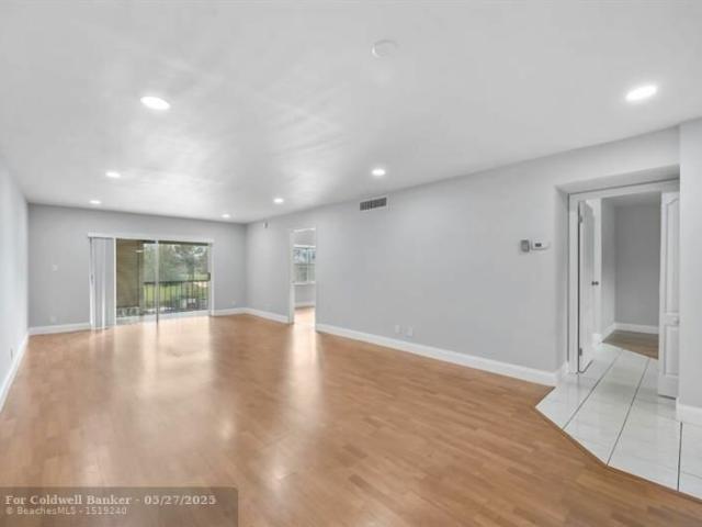 Condo for rent in Lauderhill