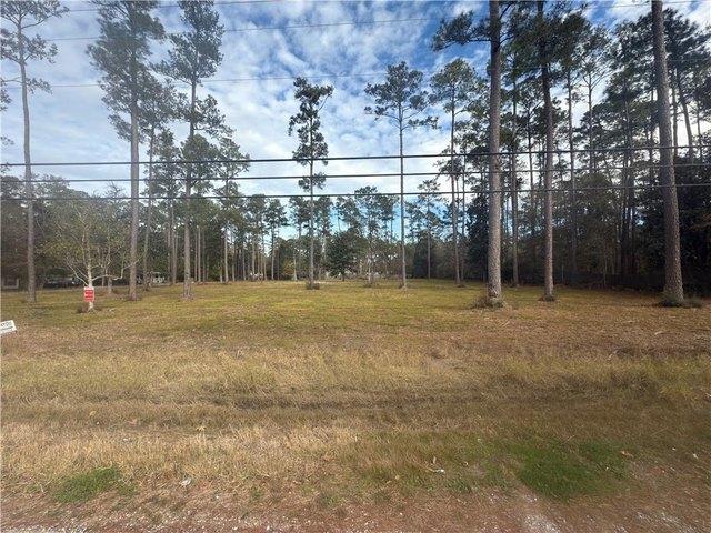Land for sale in Lacombe, Louisiana