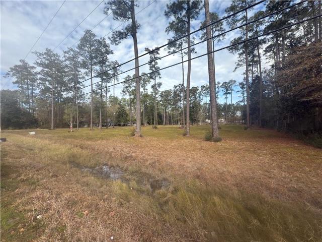 Land for sale in Lacombe, Louisiana