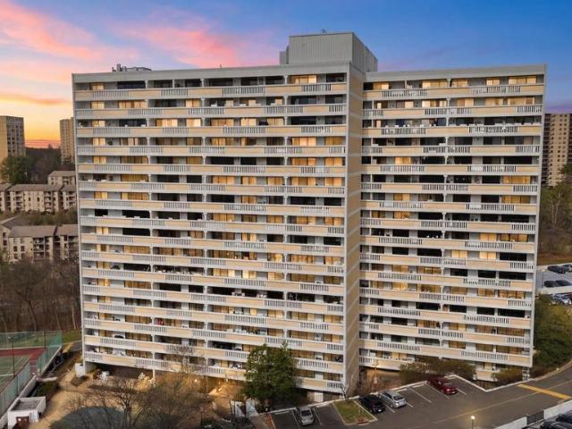 Condo for sale in Virginia