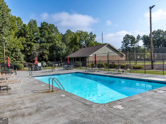 Condo for sale in Box Springs, Georgia