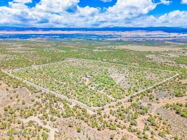 House for sale in Montrose, Colorado