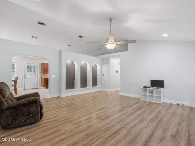 House for sale in Ocean Springs, Mississippi
