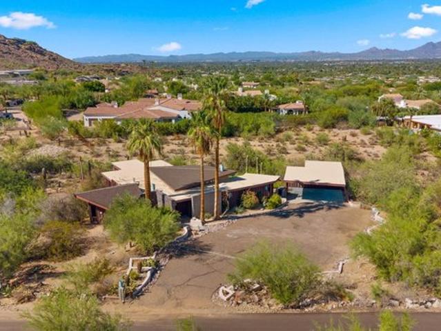 House for sale in Paradise Valley, Arizona
