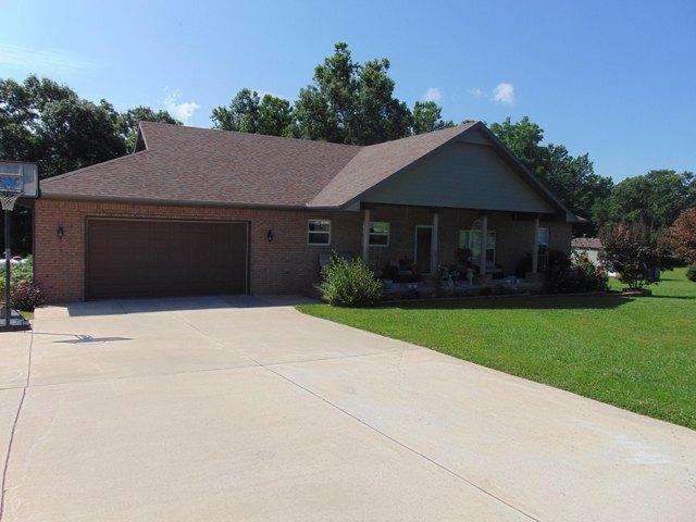 House for sale in Barry, Missouri