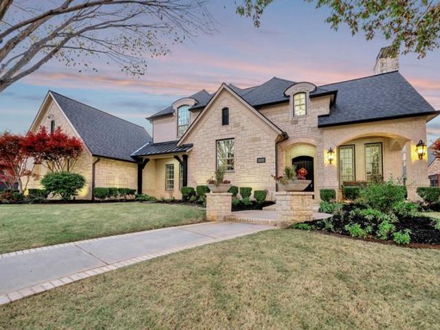 House for sale in Colleyville, Texas