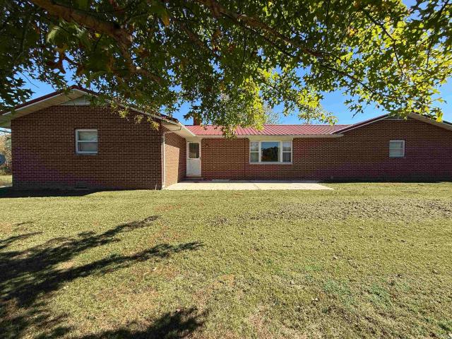 House for sale in Jasonville, Indiana