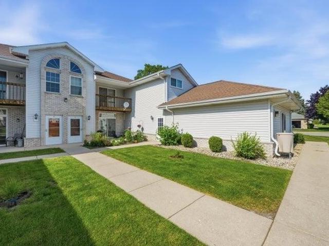 Condo for sale in Cudahy, Wisconsin