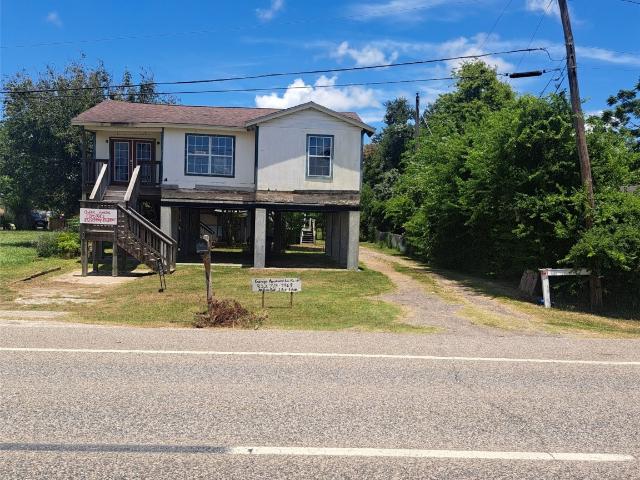 House for sale in Hitchcock, Texas