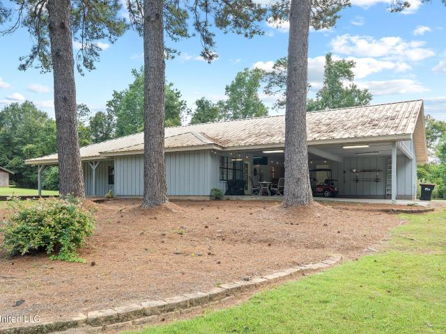 House for sale in Carriere, Mississippi