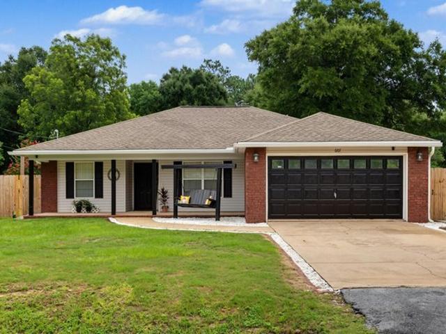 House for sale in Crestview, Florida