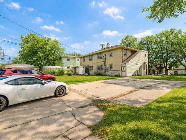 House for sale in Milwaukee, Wisconsin
