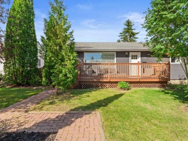 House for sale in Wedgewood, Alberta