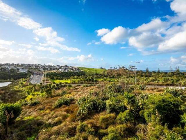 Townhouse for sale in Whangaparaoa