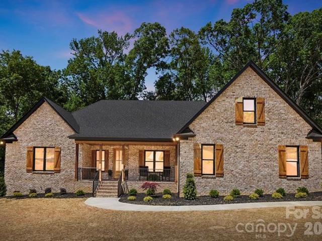 House for sale in Marshville, North Carolina