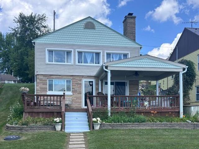 House for sale in Hillsdale, Michigan