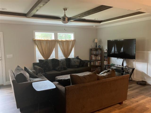 House for sale in East Bernard