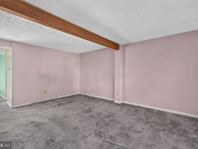 Townhouse for sale in Virginia