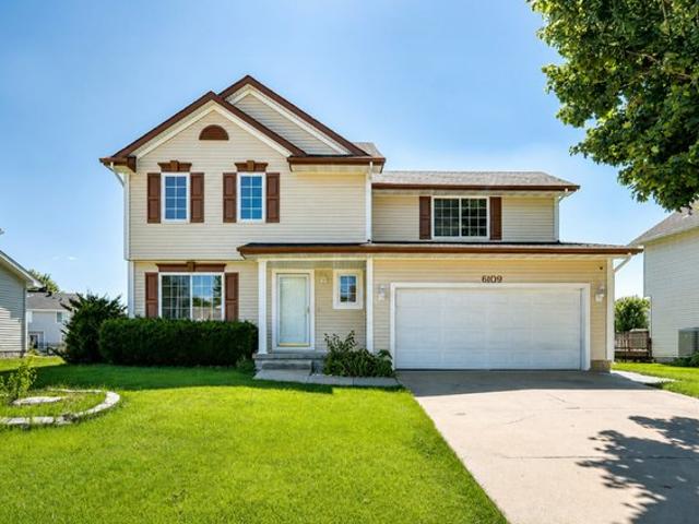 House for sale in Johnston, Iowa