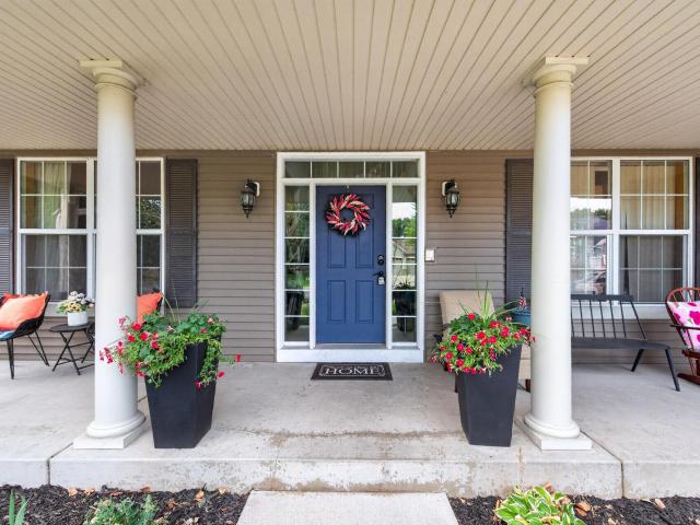 House for sale in Cottage Grove, Minnesota