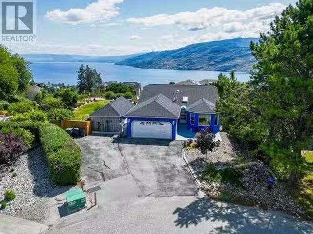 House for sale in Peachland, British Columbia