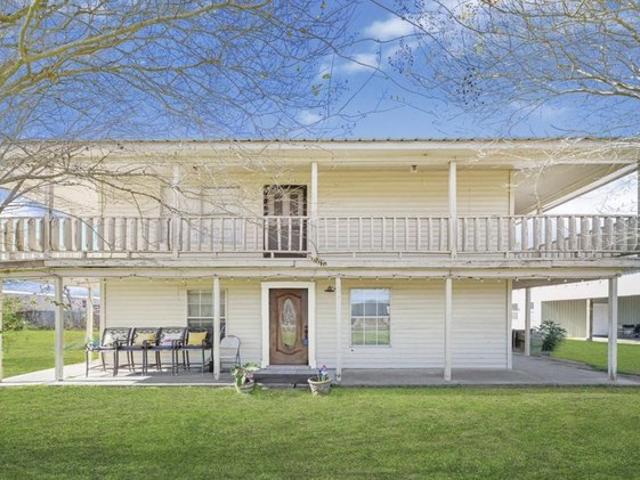 House for sale in Dickinson, Texas