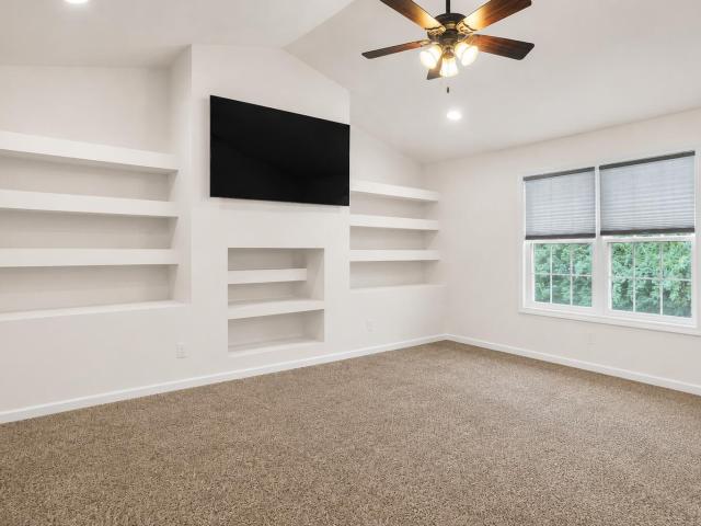 House for sale in De Motte, Jasper County