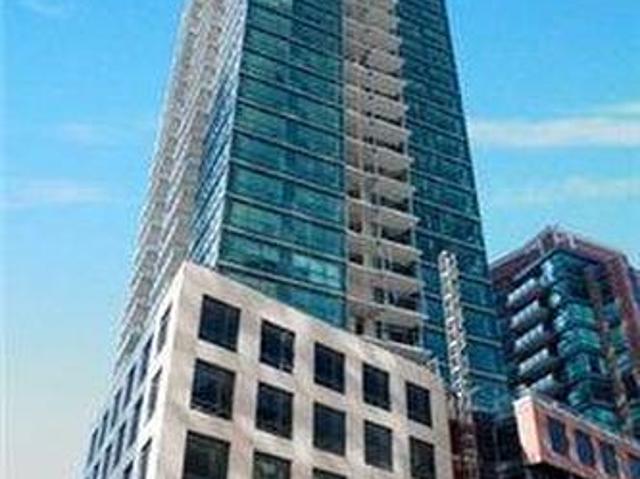 Condo for sale in Toronto Centre, Toronto