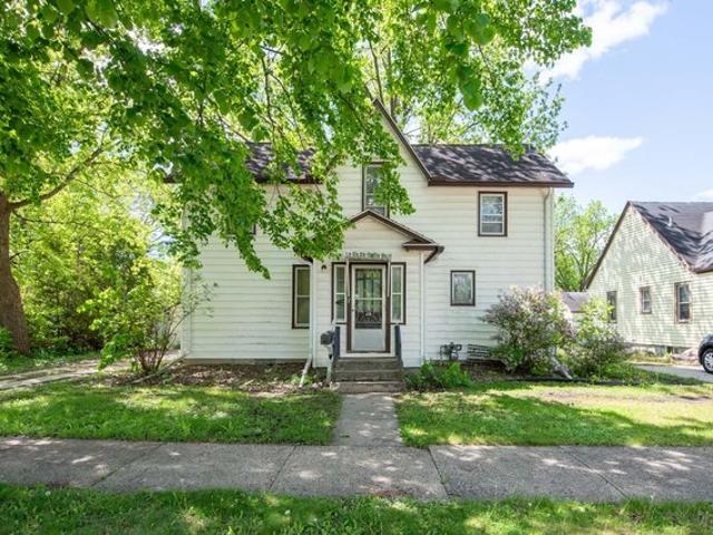 House for sale in Waseca, Minnesota